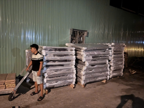 HÀNG SẢN XUẤT TRỰC TIẾP TẠI XƯỞNG 