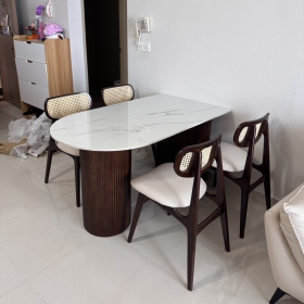 BỘ BÀN ĐÁ TRẮNG 140 GHẾ MÂY XINH
